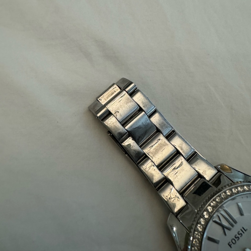Fossil Watch - Picture 4 of 8